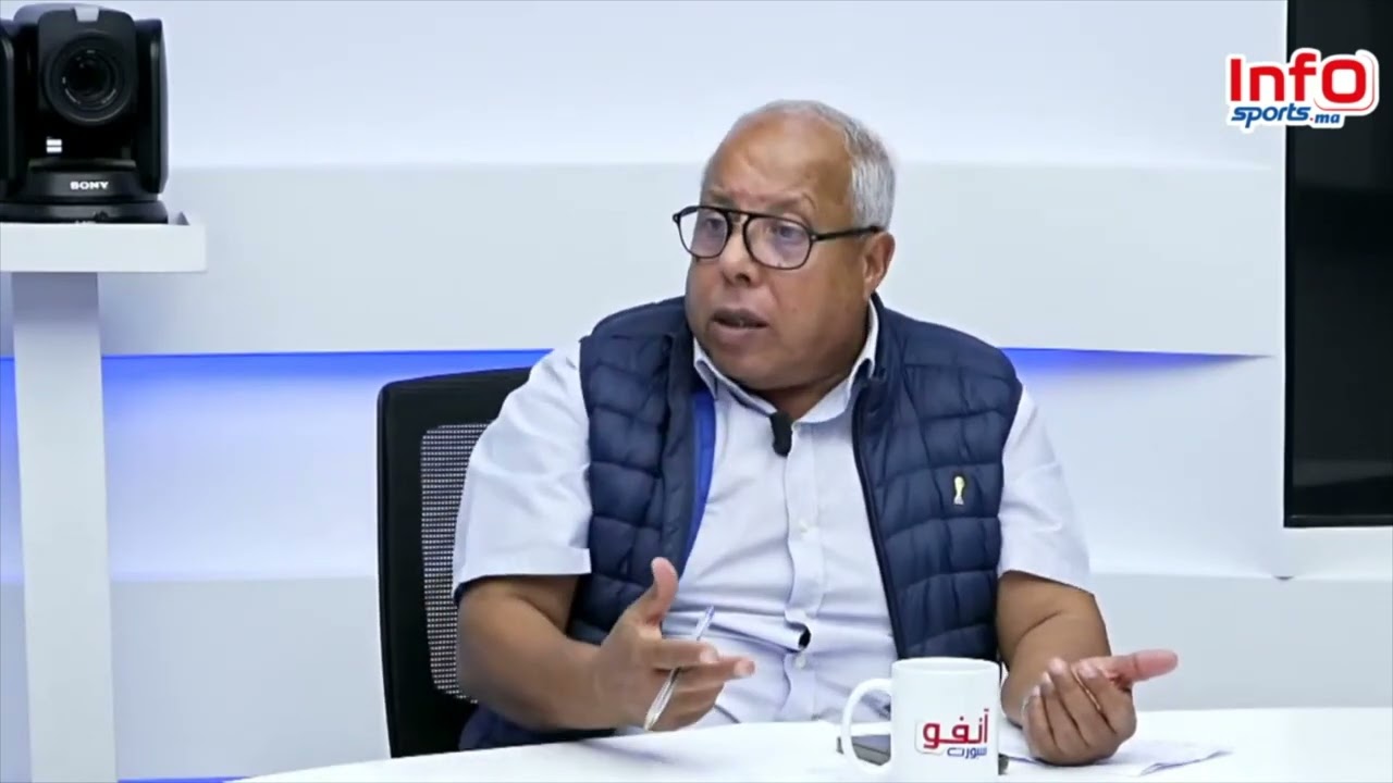 فيديو..فاخر:"بحال هاد المباريات كنفضل صامبو على البحري وها علاش".