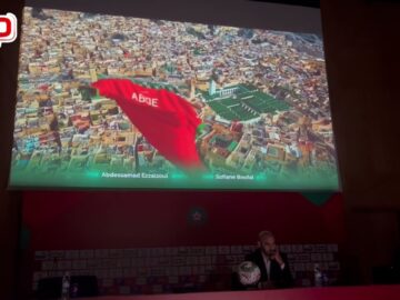 فيديو.. إبداع رائع للجامعة وطريقة احترافية في تقديم لائحة الأسود