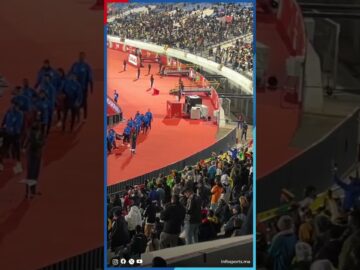 الجماهير المالية ناشطين قبل بداية المباراة أمام جزر القمر