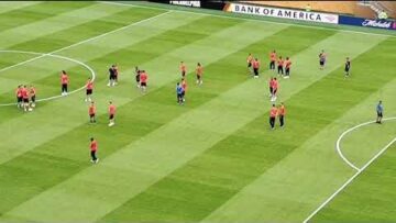 فيديو..لاعبو الوداد يتفقدون أرضية الملعب قبل المواجهة القوية لليوفي.