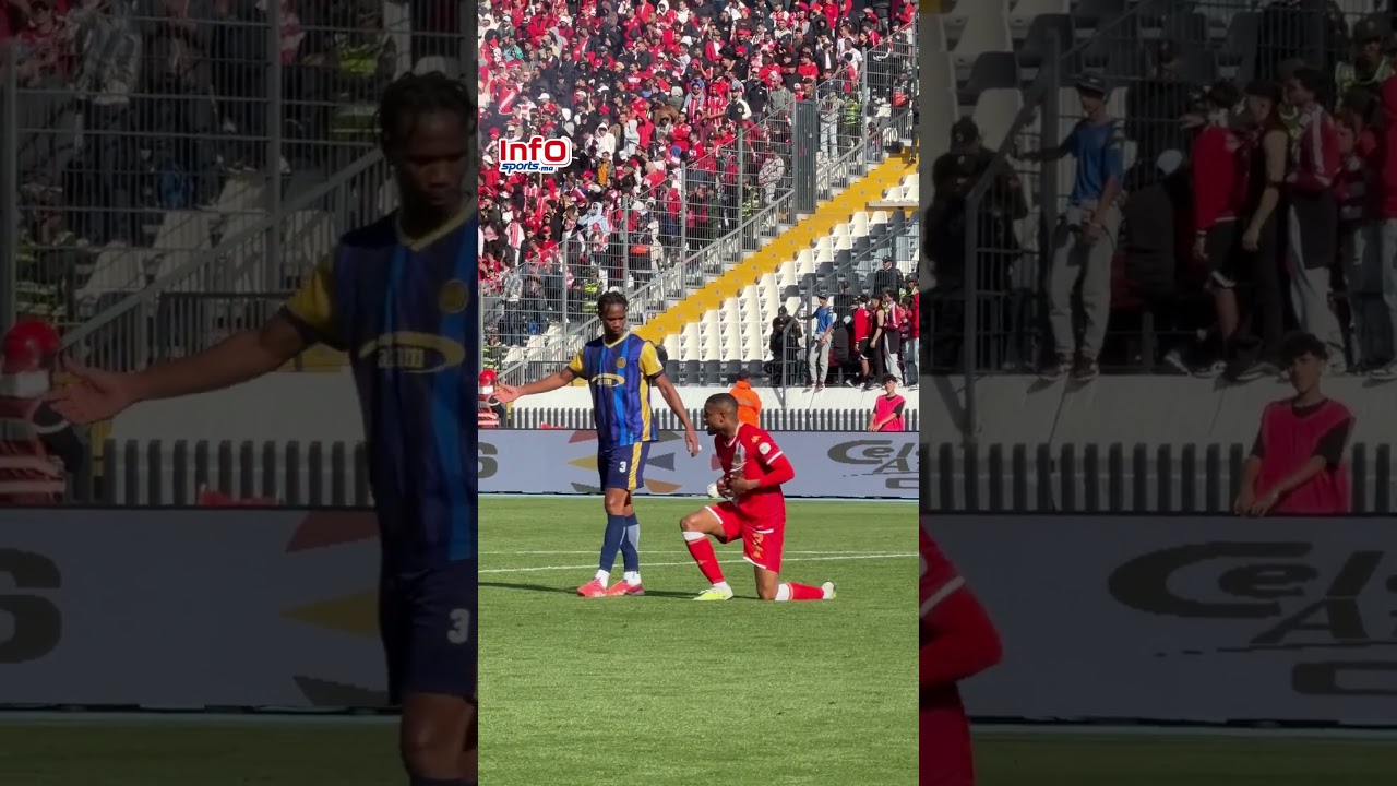 هستيرية بمدرجات فريميجية احتفالا بهدف الوداد في مرمى عزام.