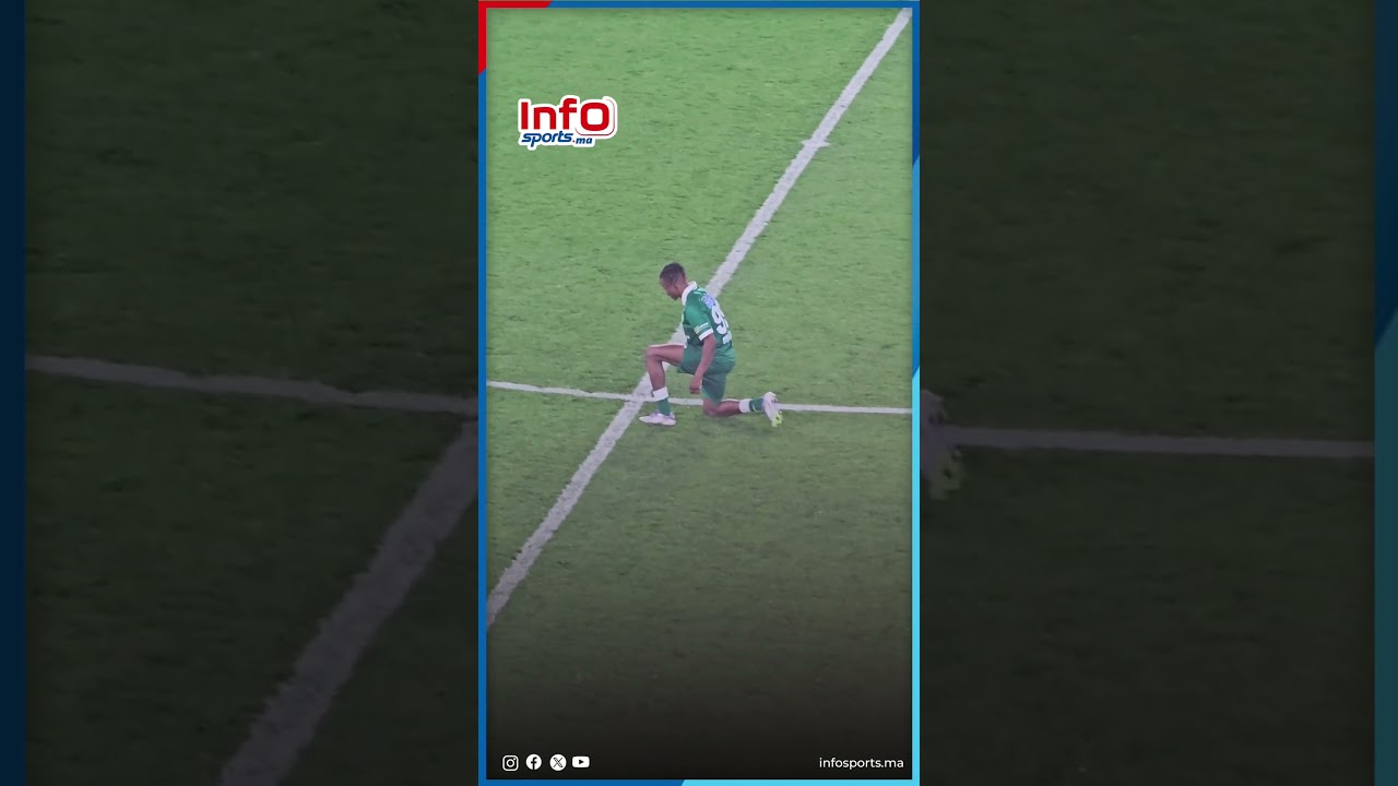 النيجيري ماتياس أويوسي يحتفل بأول أهدافه بقميص الرجاء