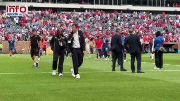 فيديولاعبو-الوداد-يعتذرون-للجماهير-ويتبادلون-التحية-بعد-الهزيمة.jpg