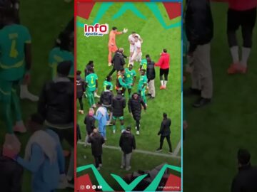 لاعبو-السنغال-يغادرون-أرضية-ملعب-مولاي-عبد-الله-بعد-إعلان.jpg