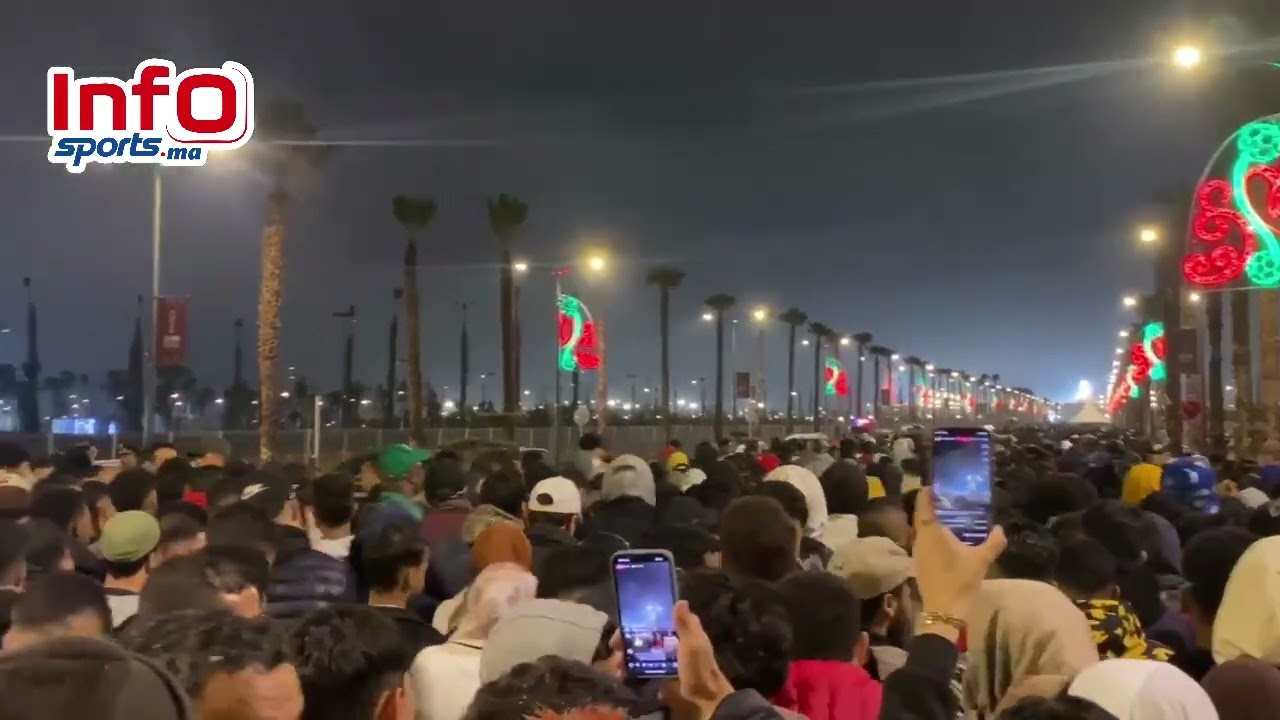 أكادير..شاهد الجماهير المغربية حاضرة بقوة لمبارة الكاميرون والغابون