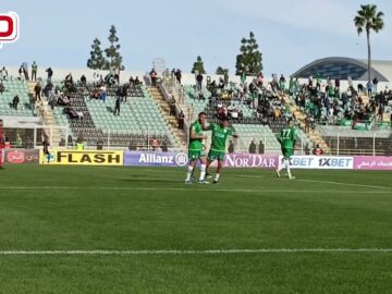 فيديو..فرحة كبيرة للاعبي الرجاء بالهدف الرائع للزرهوني ورقصة خاصة لهذا